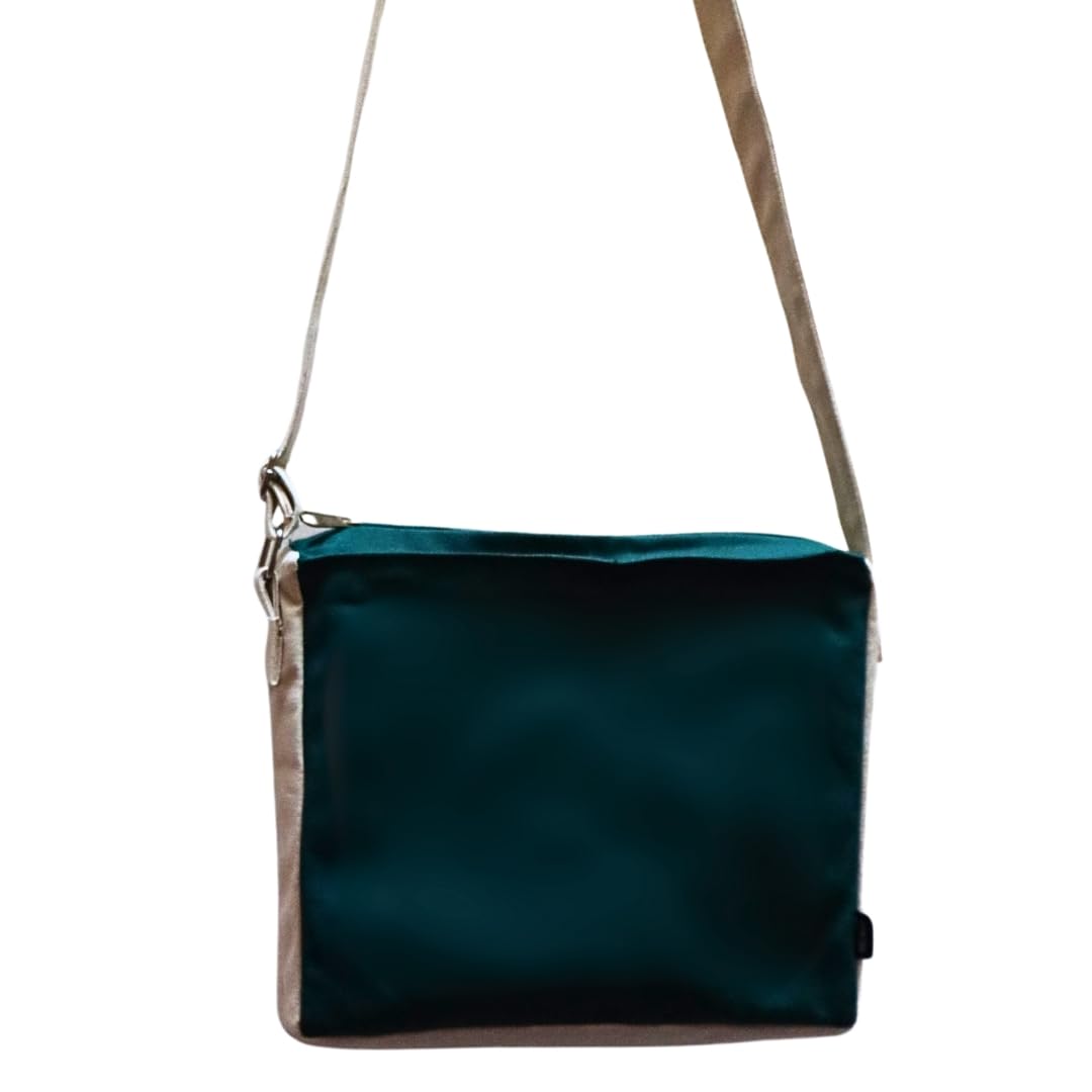 Dual tone moco Tote bags (dark green)